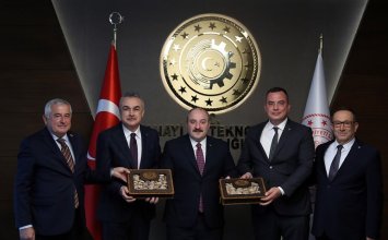 02.12.2021 Minister Varank Announces The Second Cold Storage Facility For Aydın 