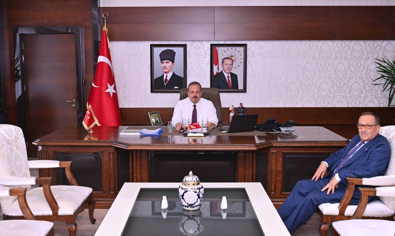 20.10.2023 Aydın Commodity Exchange Vice Chairman Cengiz Ulgen Visited Aydın Governor Yakup Canbolat 