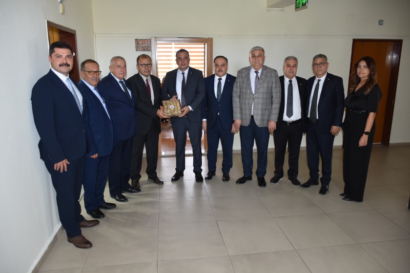 4.10.2023 Aydın Commodity Exchange Delegation paid a congratulatory visit to Ibrahim Altıntas, who was appointed as Aydın Provincial Directorate of Agriculture and Forestry