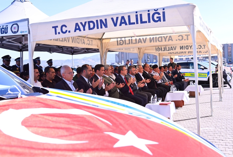 11.10.2024 Aydın Ticaret Borsası, Aydın İl Emniyet Müdürlüğü’ne Kazandırılan Yeni Hizmet Araçlarının Teslim Töreni’ne Katılım Sağladı